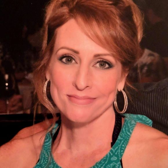 Meet your Posher, Monick - Picture 1 of 1